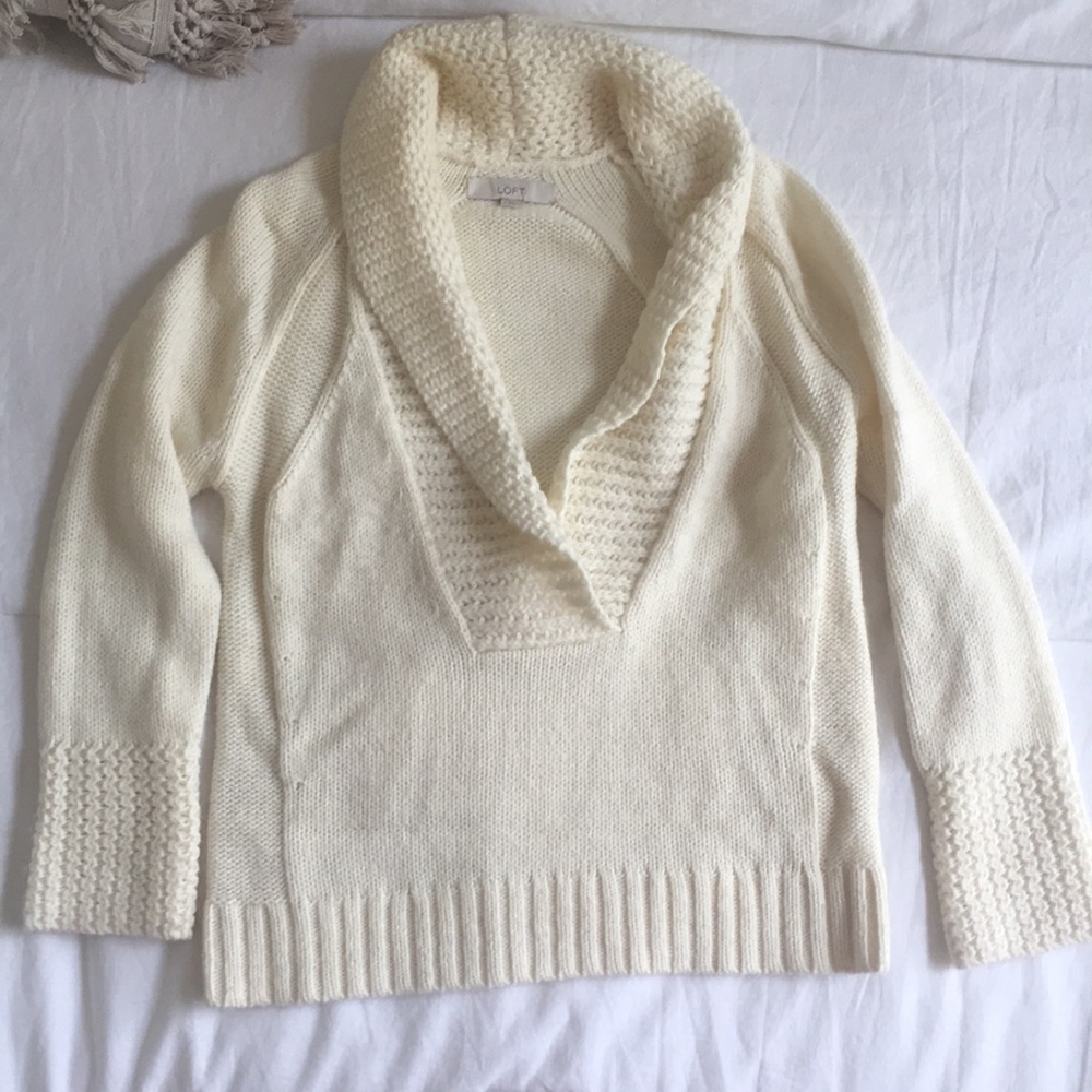 LOFT Sweater